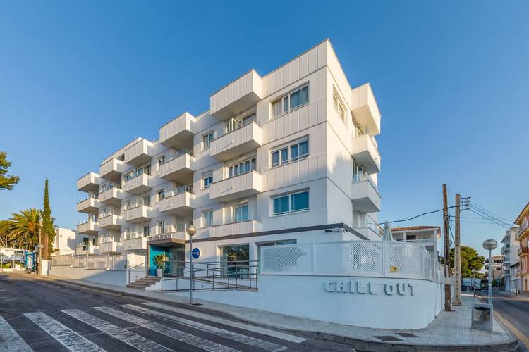 Fachada Hotel Tritón Beach Cala Ratjada