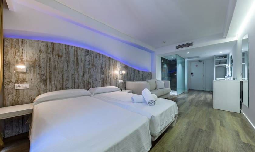 Junior suite Welikehotel Triton Beach Hotel Cala Ratjada