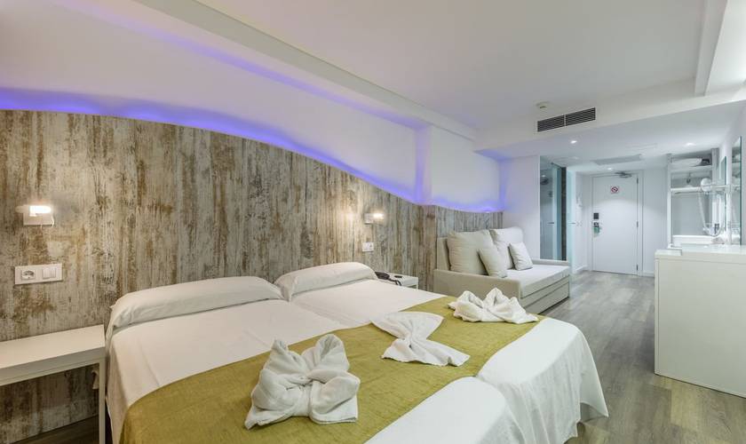 Junior suite Welikehotel Triton Beach Hotel Cala Ratjada