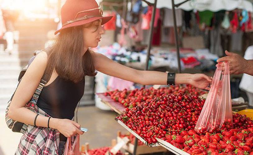 Weekly market of capdepera Triton Beach Hotel Cala Ratjada