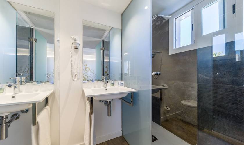Standard double room Welikehotel Triton Beach Hotel Cala Ratjada