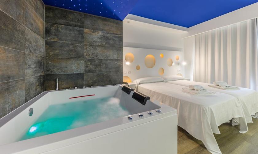 Deluxe Zimmer mit Balkon Hotel Welikehotel Triton Beach Cala Ratjada Deluxe Zimmer mit Balkon Hotel Welikehotel Triton Beach Cala Ratjada